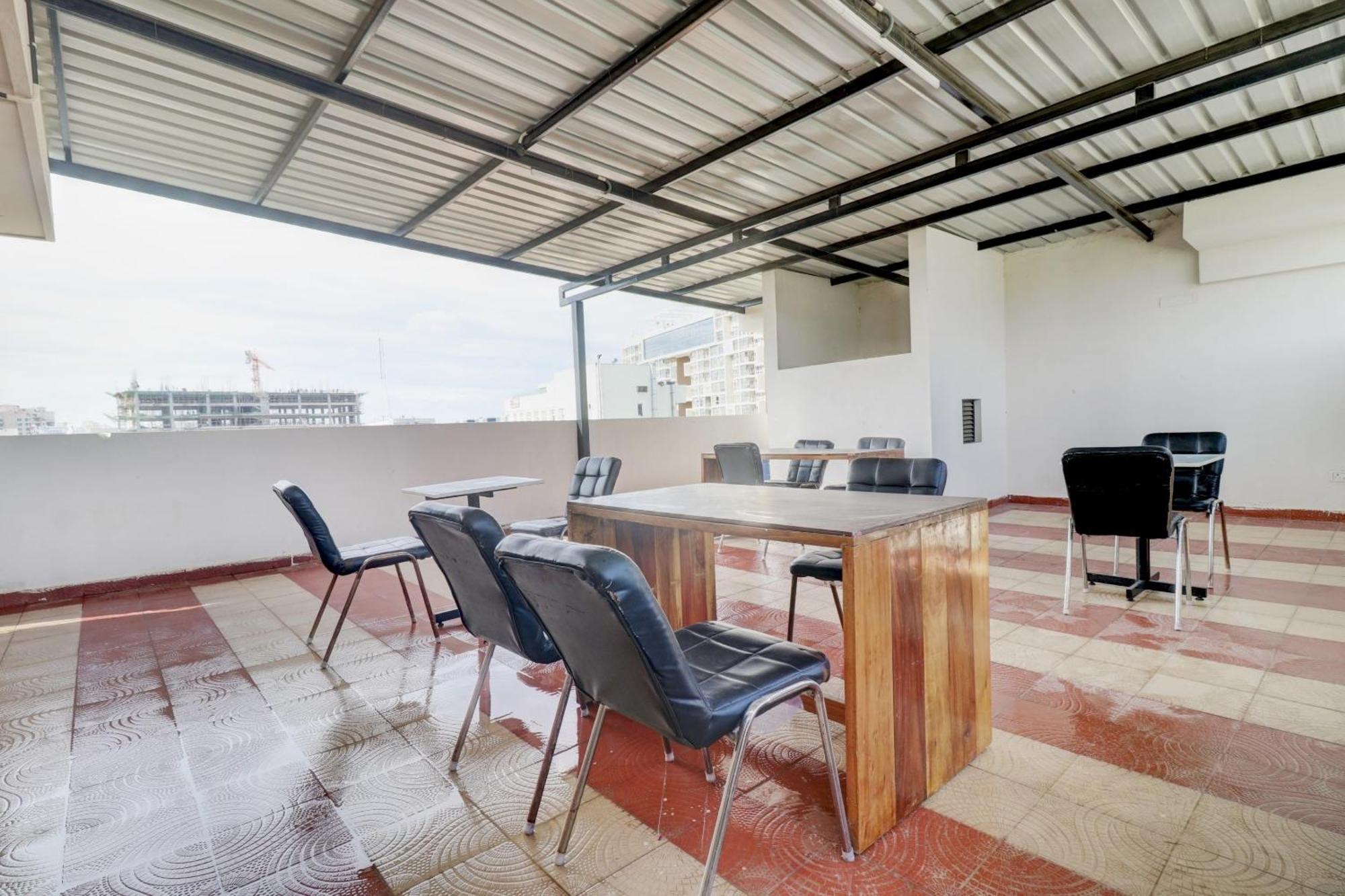 Hotel O Elite Lifestyle Red Rose Near 7D Voyage بنغالور المظهر الخارجي الصورة